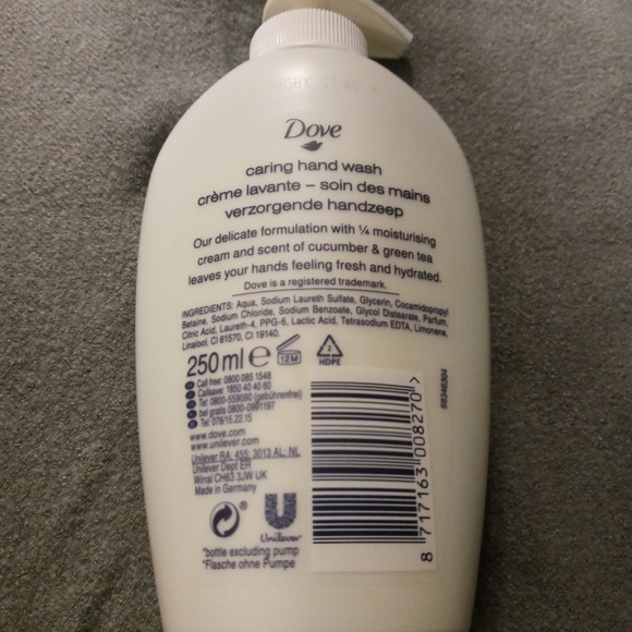 Dove Hand Wash 250 ml - Picture 2 of 3